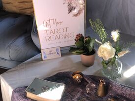The Laundress Tarot & Astrology - Tarot Card Reader - Brooklyn, NY - Hero Gallery 2