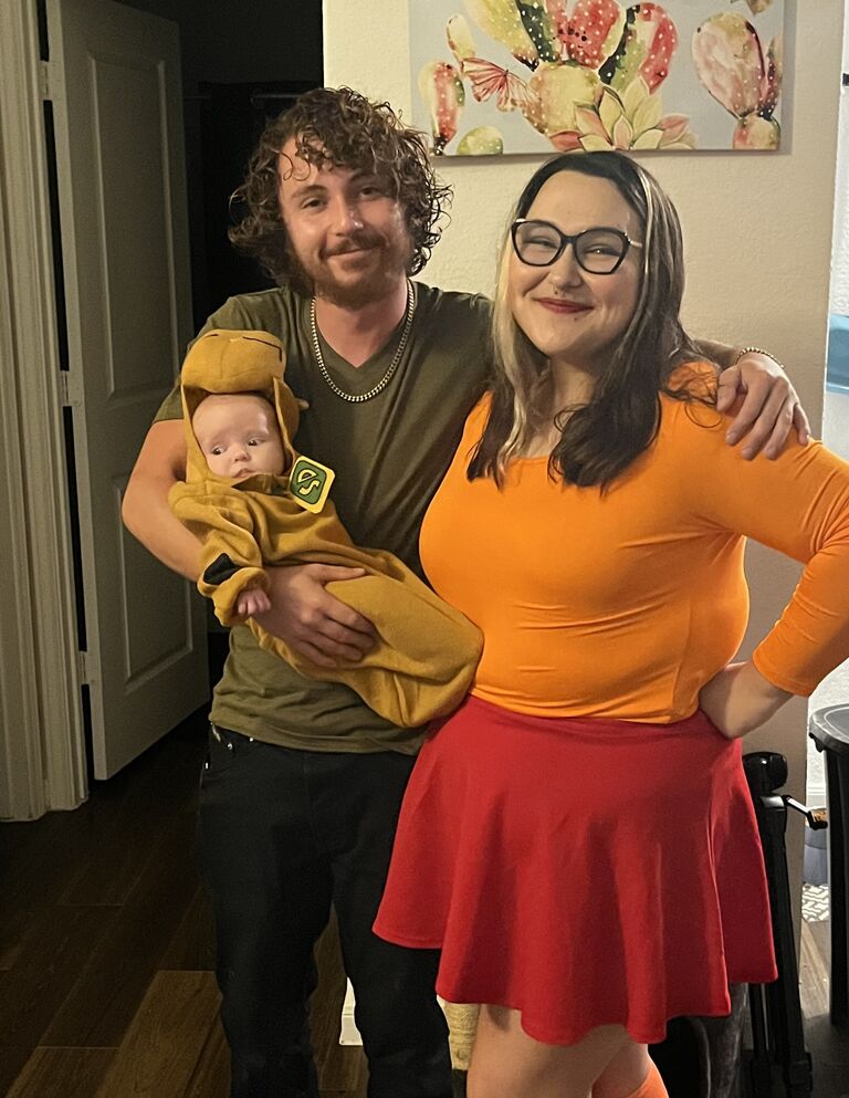And continuing on their adventures, one cosplay, diaper, and kiss at a time. 