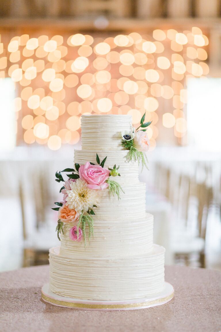 7 Beautiful Buttercream Frosted Wedding Cakes