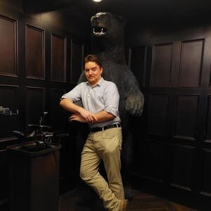 Gallery Photo 16