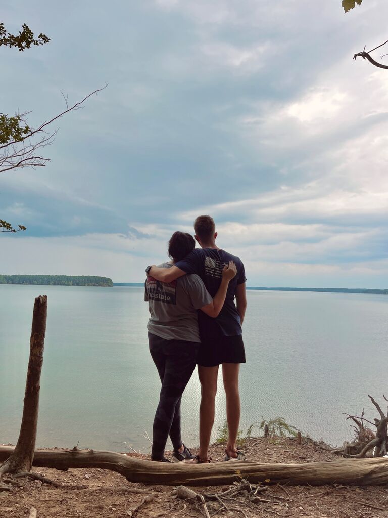 Hiking at Jordan Lake