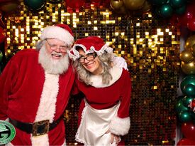 Sassi Party Performers and Long Island Santa Steve - Santa Claus - Old Westbury, NY - Hero Gallery 2