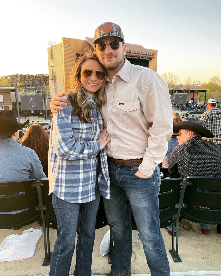 Cody Johnson tickets make for an amazing Valentine's Day present!