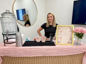 Sip with Ginger - Bartender - Charlotte, NC - Hero Gallery 1