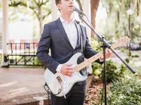 Logan Thomas - Singer Guitarist - Savannah, GA - Hero Gallery 3