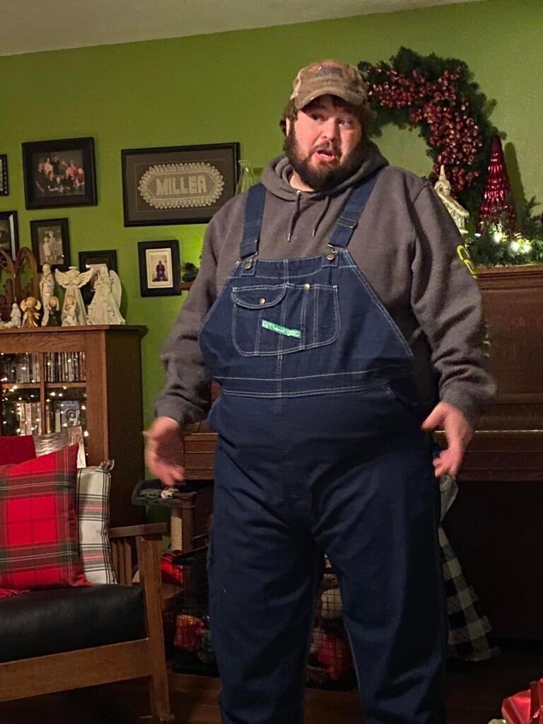 Amanda's mom supported Andy's desire for overalls at Christmas. Amanda did not approve.