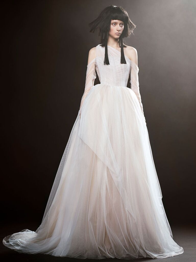  Vera  Wang  Spring 2022 Collection Bridal  Fashion Week Photos