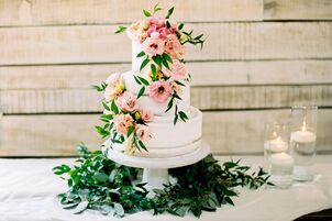  Wedding  Cake  Bakeries in Nashville TN  The Knot