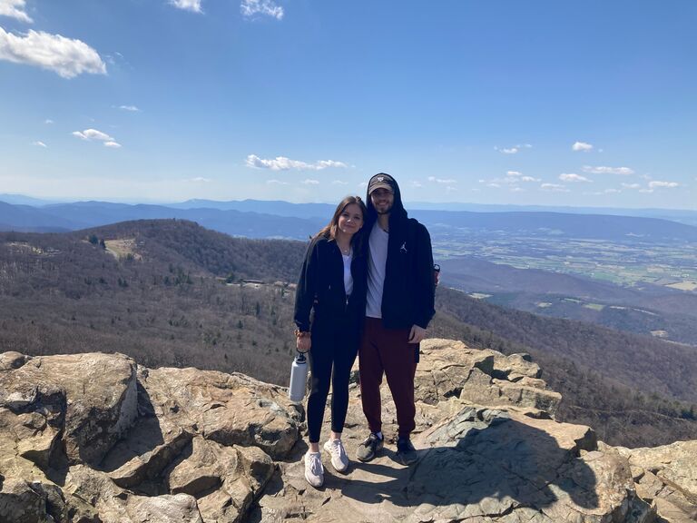 Spring break trip to Luray, hiked up the blue ridge mountains to find this beautiful view!