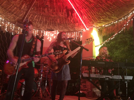 MoonBaby - Indie Rock Band - Palm Springs, CA - Hero Gallery 3