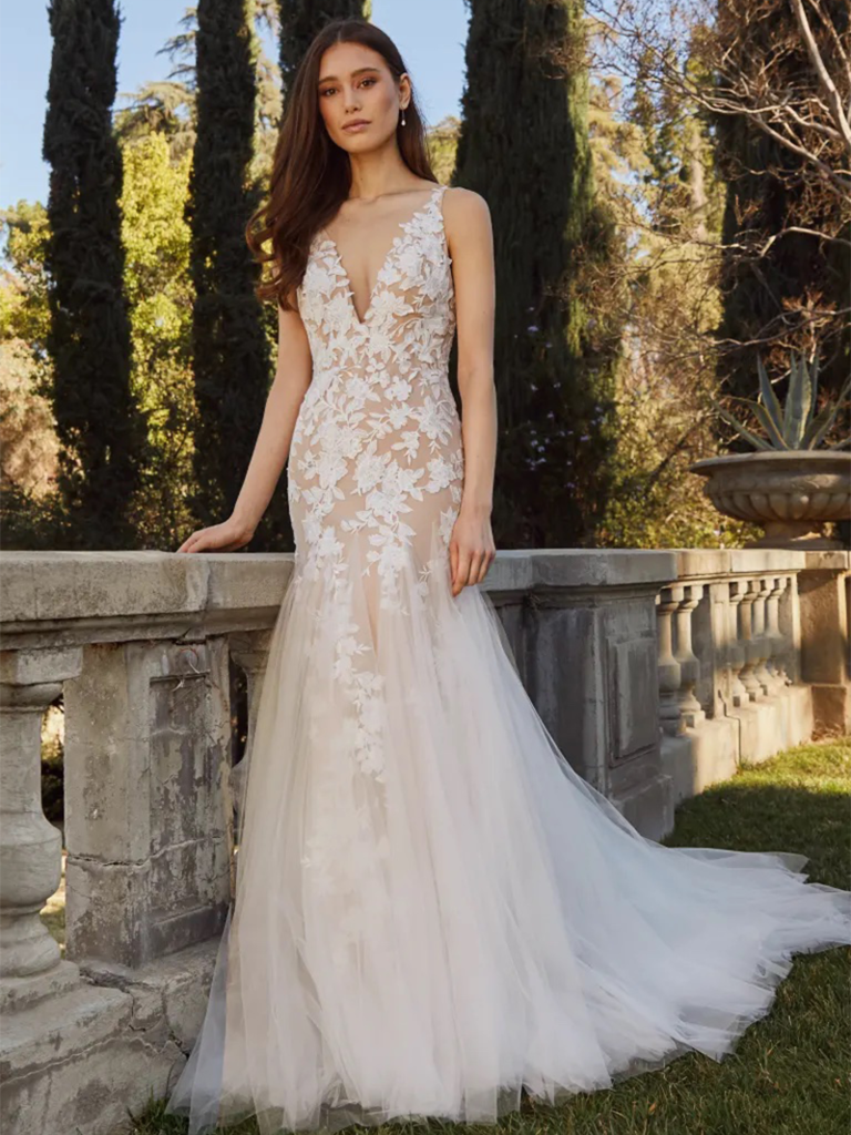 Gorgeous illusion neckline wedding dresses - Inspiration