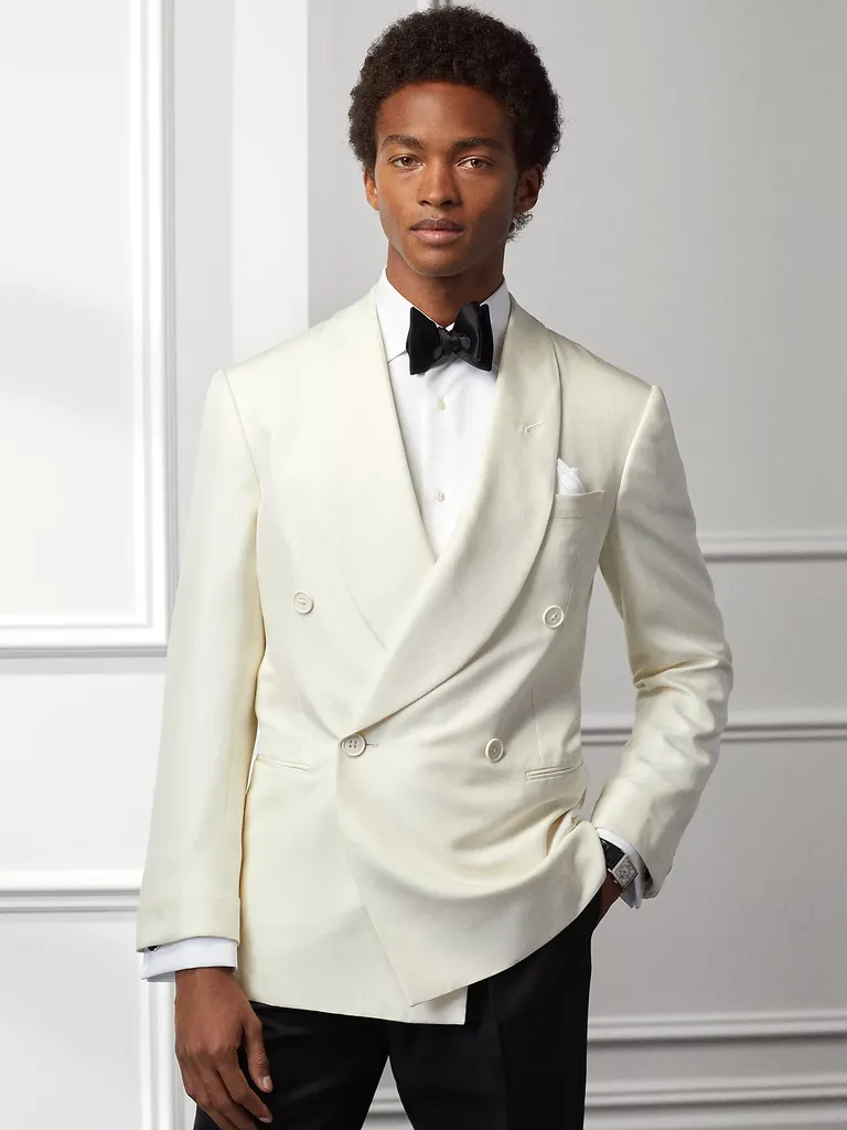 Top 10 White Tuxedo Jackets and Suits for Weddings