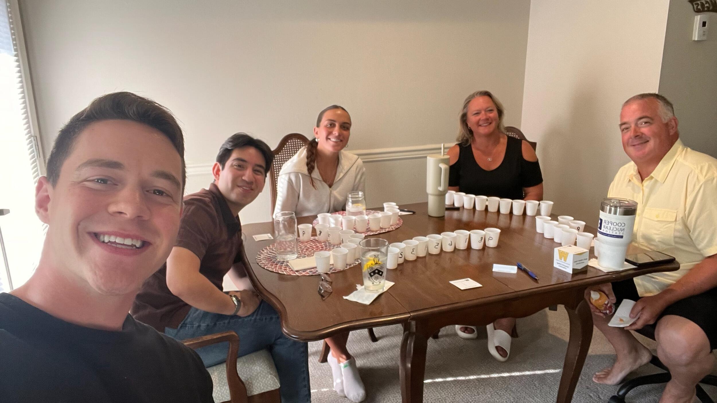 Gianna met Jake's parent for the first time. No surprise, cards were played! 
