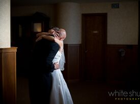 white shutter photography - Photographer - Rockford, IL - Hero Gallery 4