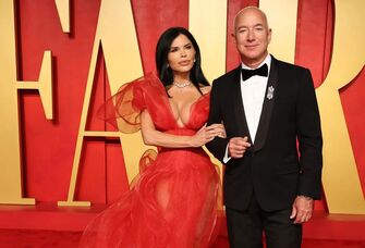 Lauren Sanchez and Jeff Bezos on the red carpet