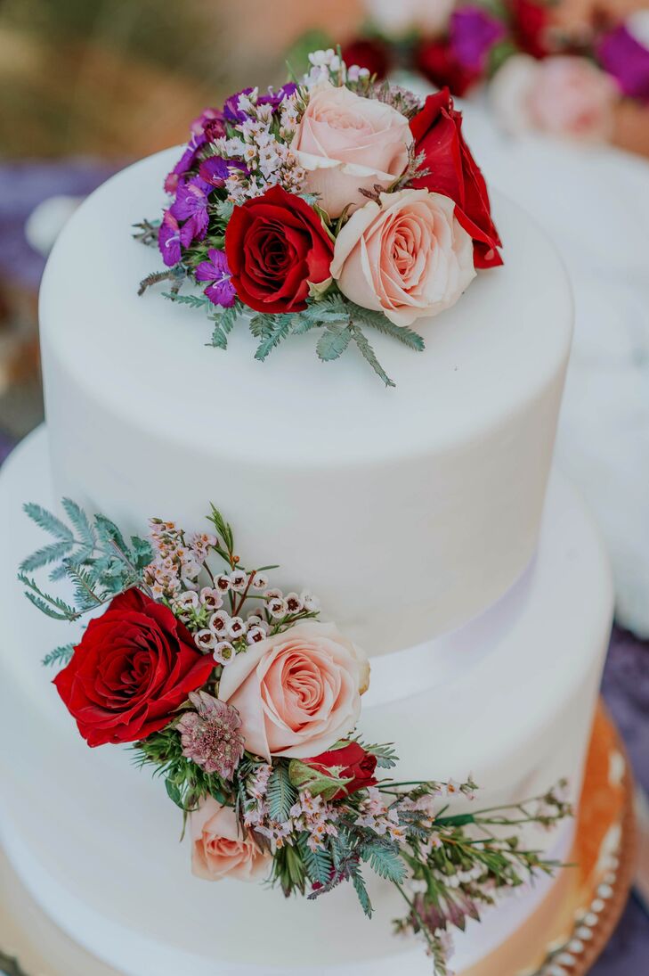 Modern Wedding Cake With Flowers And Fondant