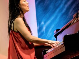 Kiyoko Layne - Pianist - New York City, NY - Hero Gallery 4