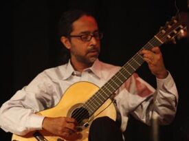 Abbas Premjee - Classical Guitarist - Katy, TX - Hero Gallery 1