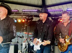 The Prairie Dogz - The Funnest Rock'n Country Band - Country Band - Calgary, AB - Hero Gallery 4