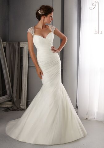 Savvi Formalwear and Bridal - Raleigh NC