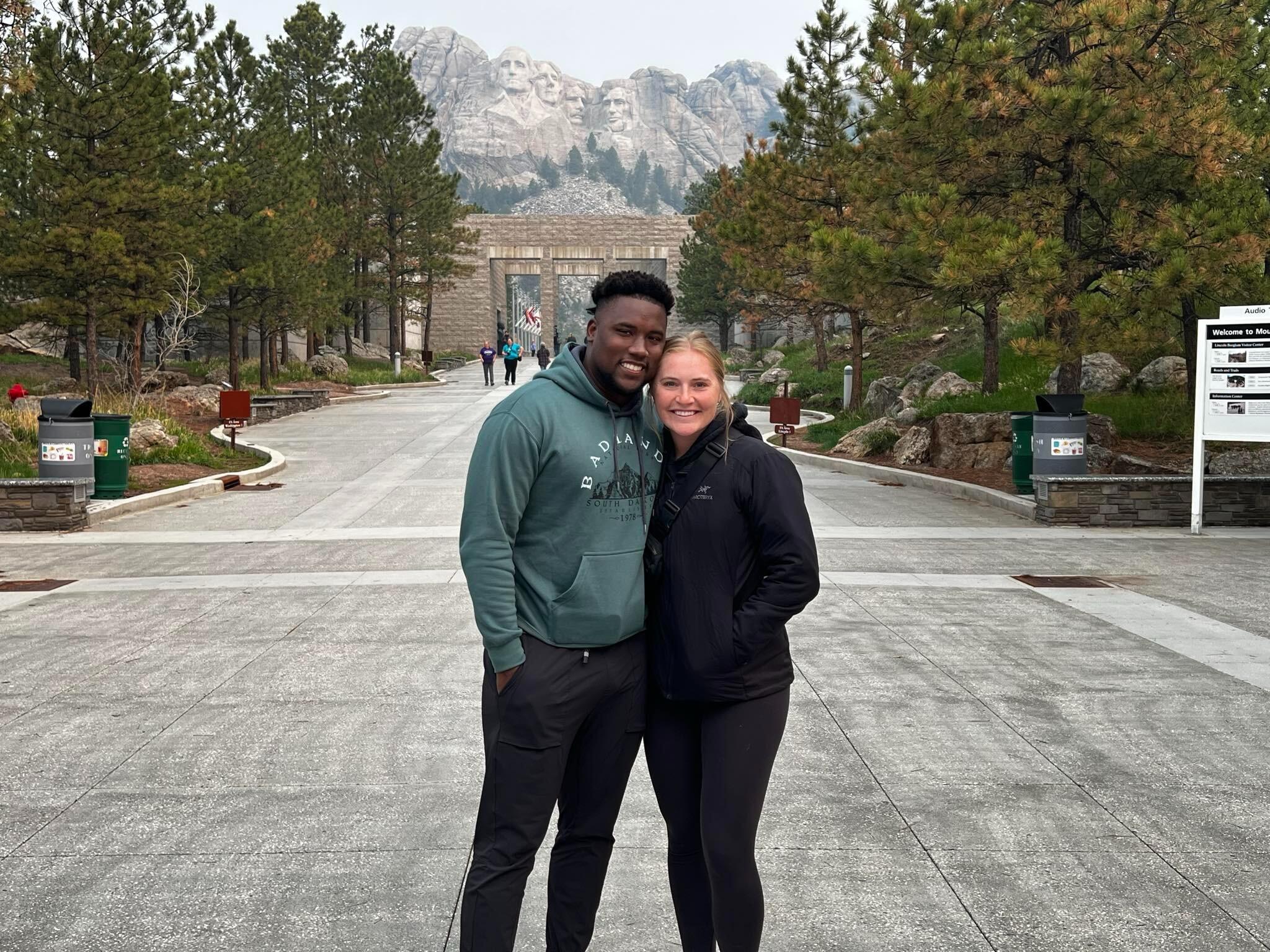Badland Trip: quick stop at Mount Rushmore!