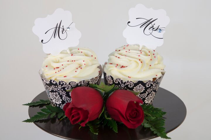 Queen City Cupcakes Wedding  Cakes  Manchester  NH