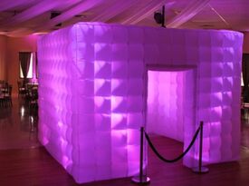 Dolivek Productions Photo Booths - Photo Booth - Simi Valley, CA - Hero Gallery 3