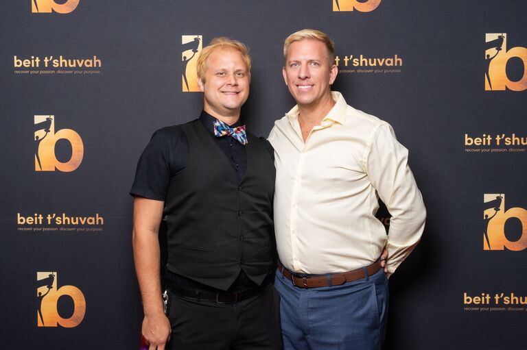 Alumni Shabbat Beit T'Shuvah
