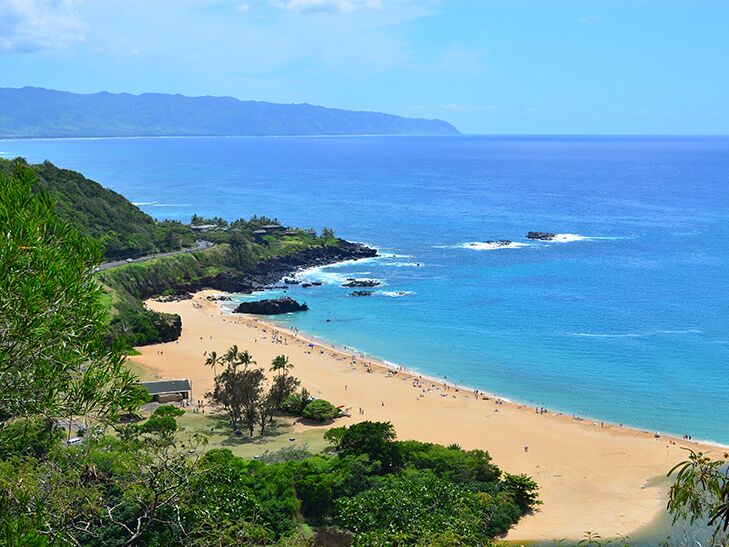 Top Hawaiian Beaches to Visit on Your Honeymoon