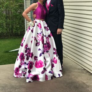 Gallery Photo 15