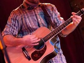 Mike Maguire - Acoustic Guitarist - Springfield, PA - Hero Gallery 1