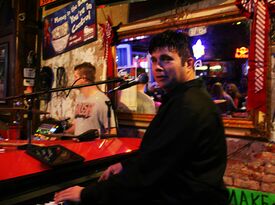 Ticklers Dueling Piano Show - Dueling Pianist - New Orleans, LA - Hero Gallery 3