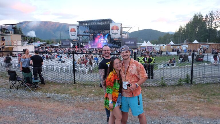 As many of our friends knew, we were selling Hawaiian shirts to earn free tickets to Laketown Shakedown. While Phoebe was busy selling, Aiden was enjoying himself, laughing and drinking. Eventually, we all had fun!
