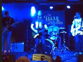 Go 2 Eleven - Cover Band - Southbury, CT - Hero Gallery 4