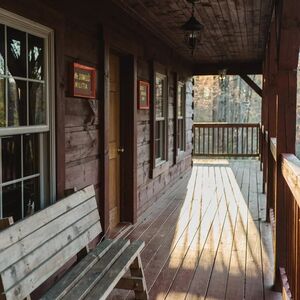 Gallery Photo 9