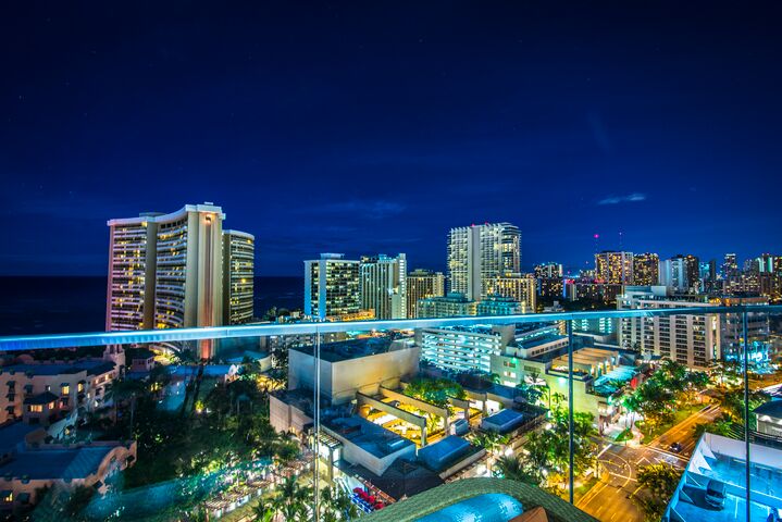 SKY Waikiki | Reception Venues - Honolulu, HI