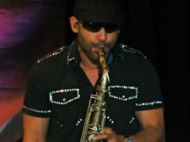 Fernando Diez - Saxophonist - Miami, FL - Hero Gallery 2