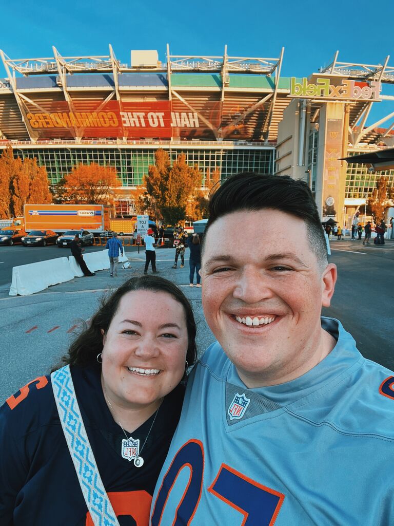 Taking on their 3rd stadium on a trip to DC, and we got to see the Bears absolutely crush the Commanders!