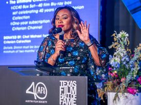TiWanna A. Kenney, TK, BAS - Auctioneer - Austin, TX - Hero Gallery 2