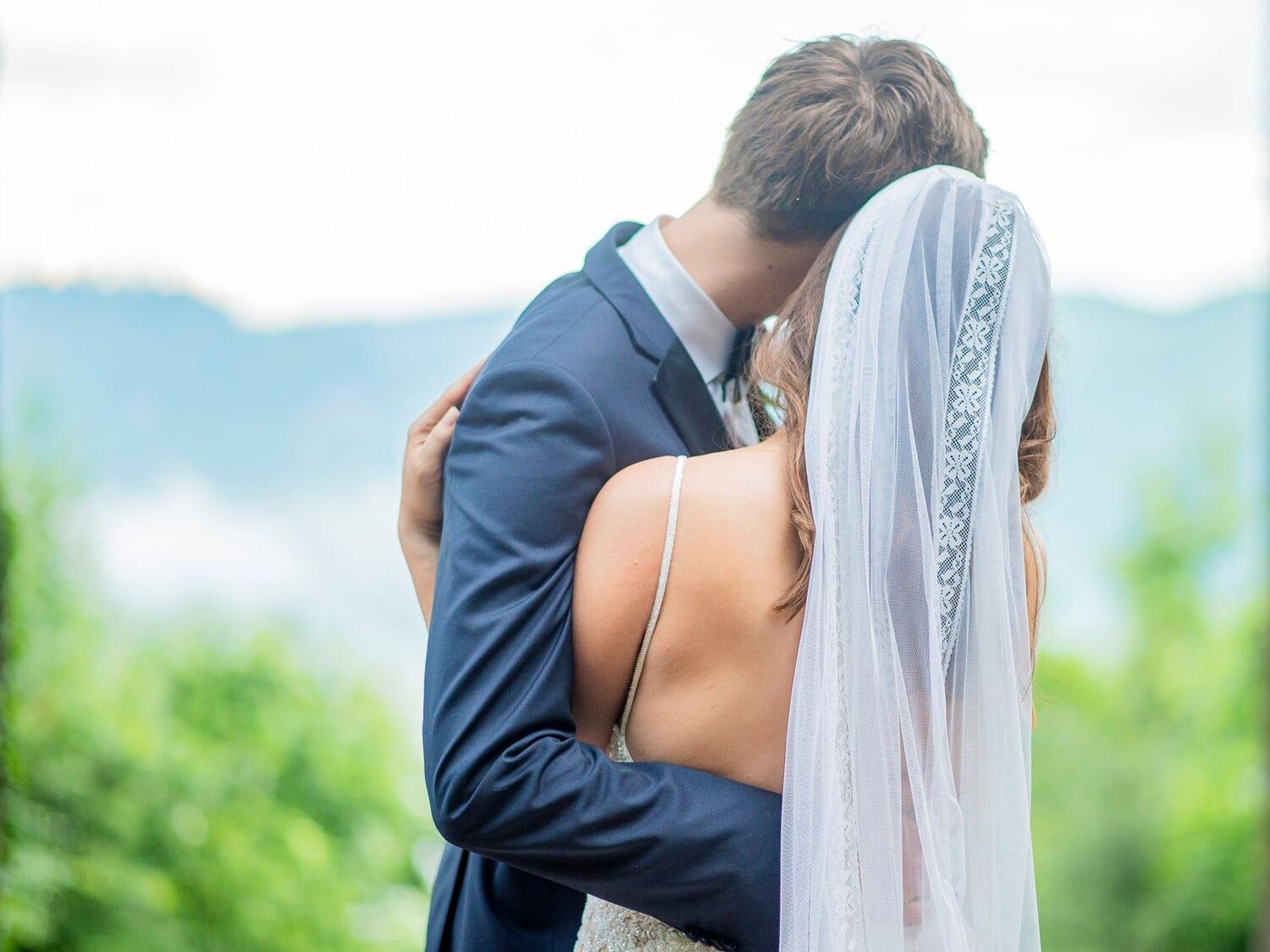 Lindsay and her husband Ras on their wedding day.