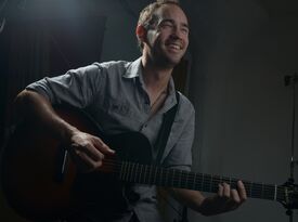 Michael Glines - Singer Guitarist - Los Angeles, CA - Hero Gallery 4