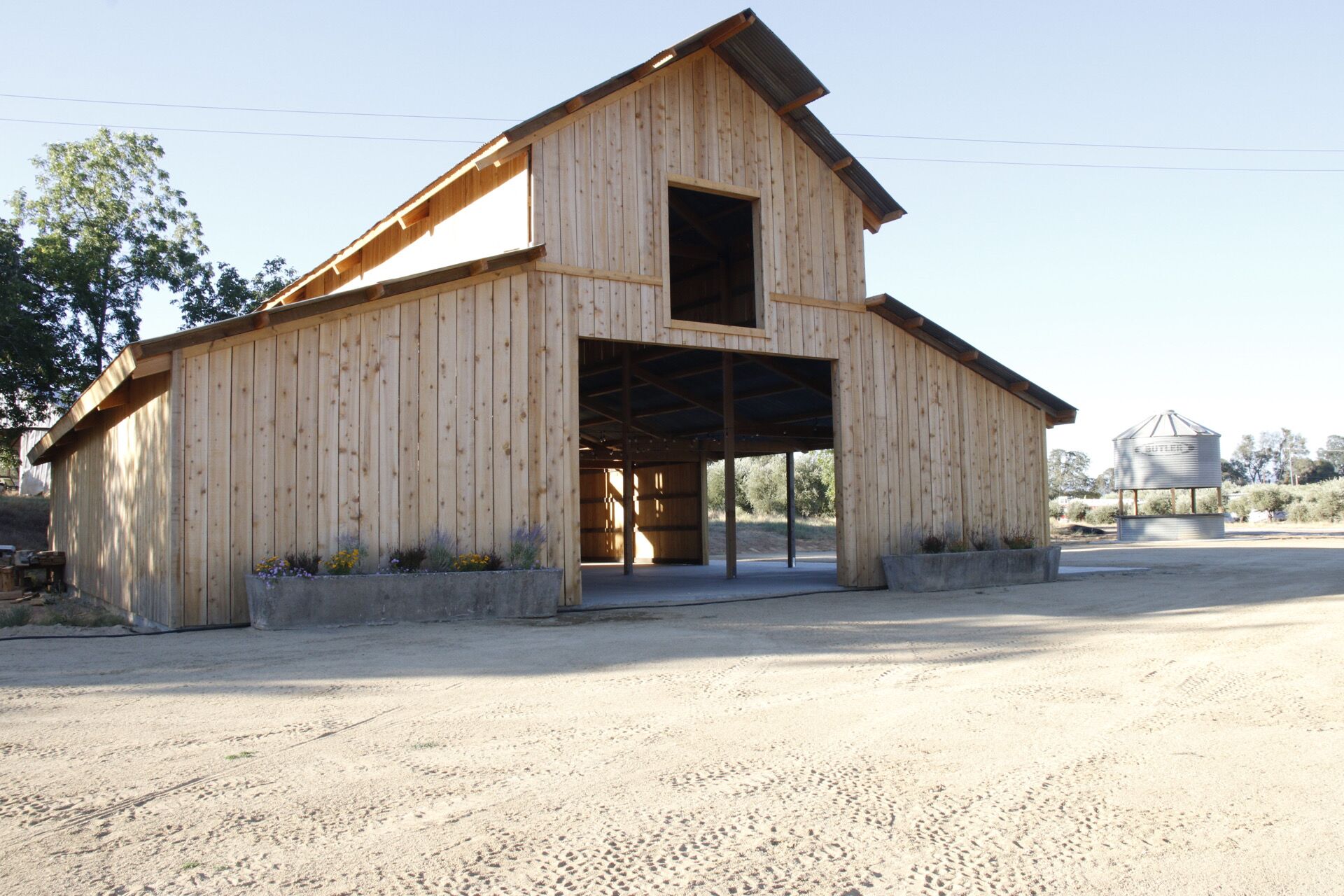 serene-ranch-reception-venues-the-knot