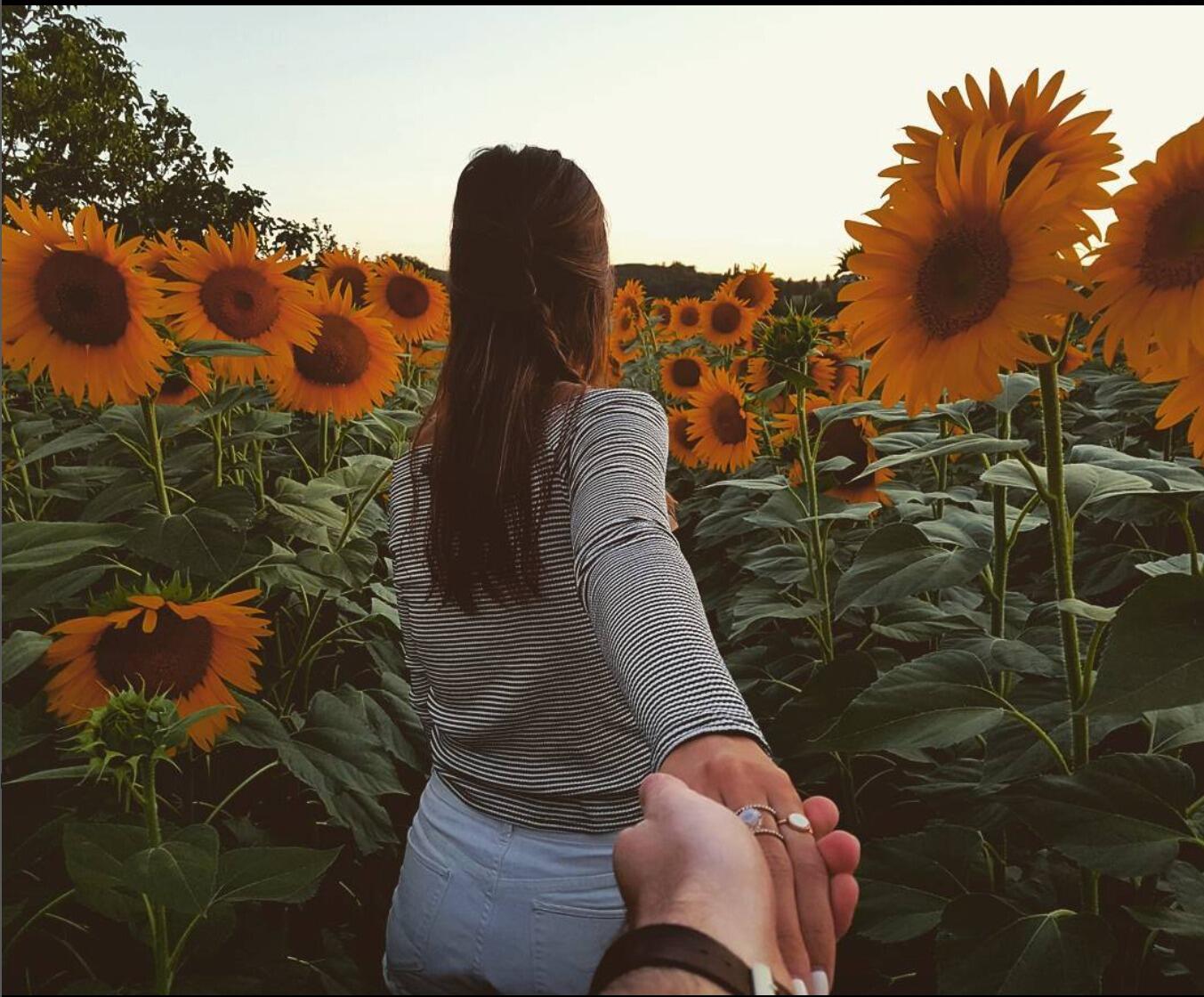 After a few months of dating, Alessio invited Kai to Siena for her first Palio and walk through the sunflower fields, love was in the air...