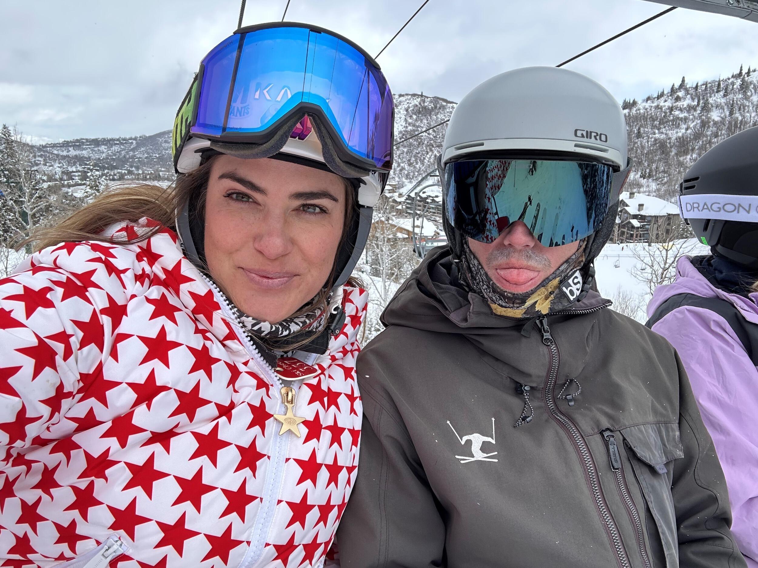 Valentine’s Day Ski Date Laps 💘⛷️

Who needs roses when you’ve got ski boots and a good goggle tan? 

While Stefan spends most weekends coaching his ski athletes, he and Jesse always try to sneak in a few laps together—especially on Valentine’s Day!

