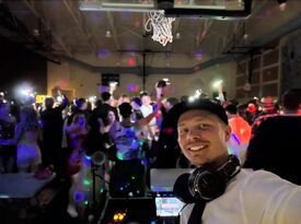 DJ Burn PDX - Karaoke DJ - Portland, OR - Hero Gallery 3