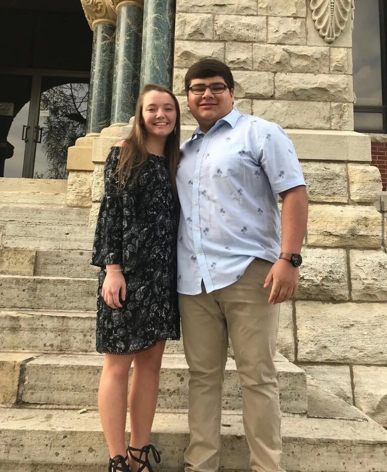 🎓 GRADUATION 🎓    

High school was good to us!
               
Next stop...

❤️💛 Iowa State University 💛❤️