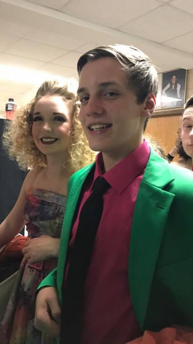 Sam asks Emma to be his Girlfriend 