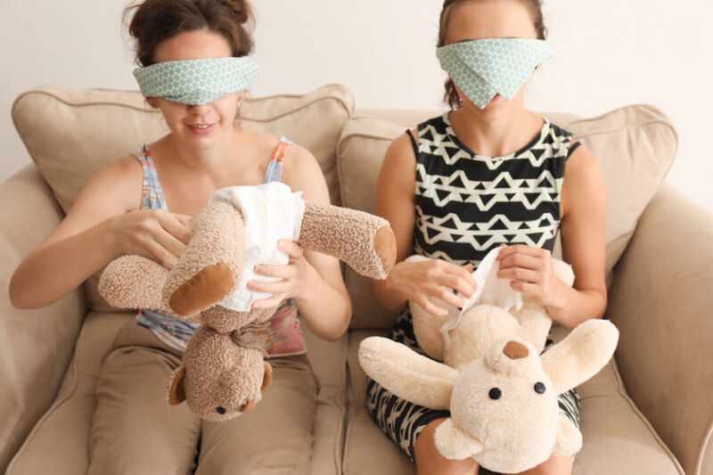 Gender reveal party ideas - diaper changing race