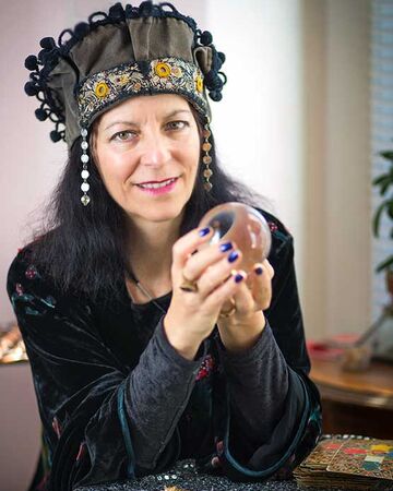 Tara Greene, Tarot, Astrology, Psychic, Consultant - Astrologer - Toronto, ON - Hero Main