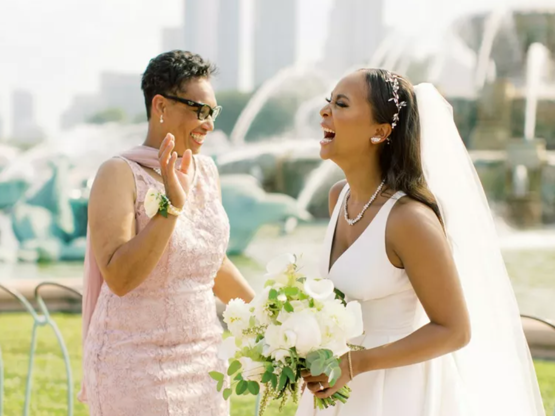 Mom and daughter on wedding day